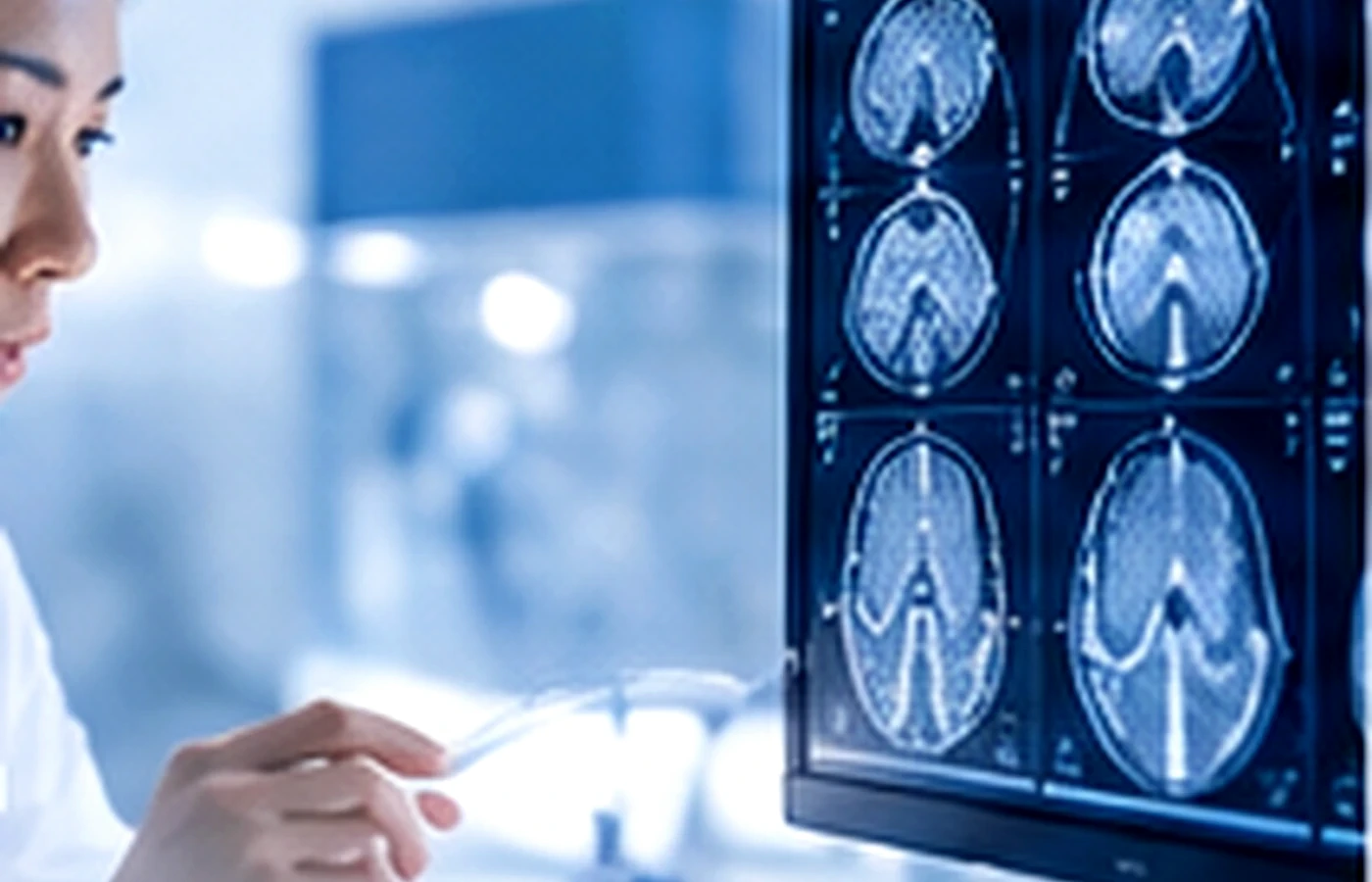 Independent review of a treatment proposal and medical documents